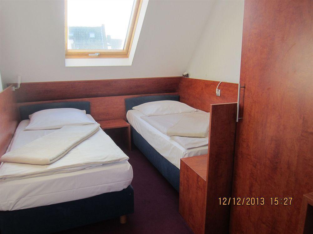 דיסלדורף Altstadt Hotel Rheinblick מראה חיצוני תמונה