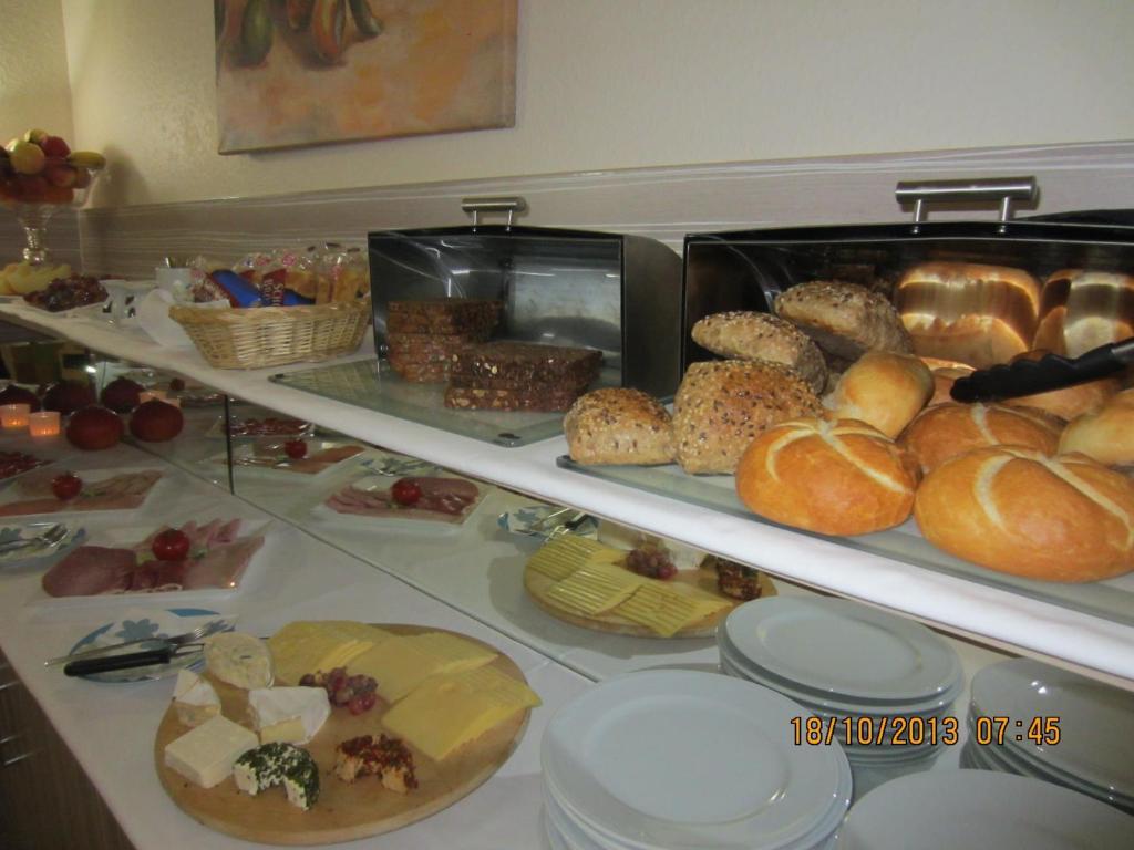 דיסלדורף Altstadt Hotel Rheinblick מראה חיצוני תמונה