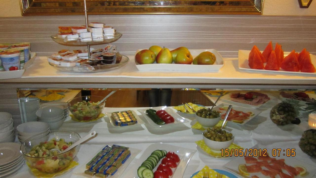 דיסלדורף Altstadt Hotel Rheinblick מראה חיצוני תמונה